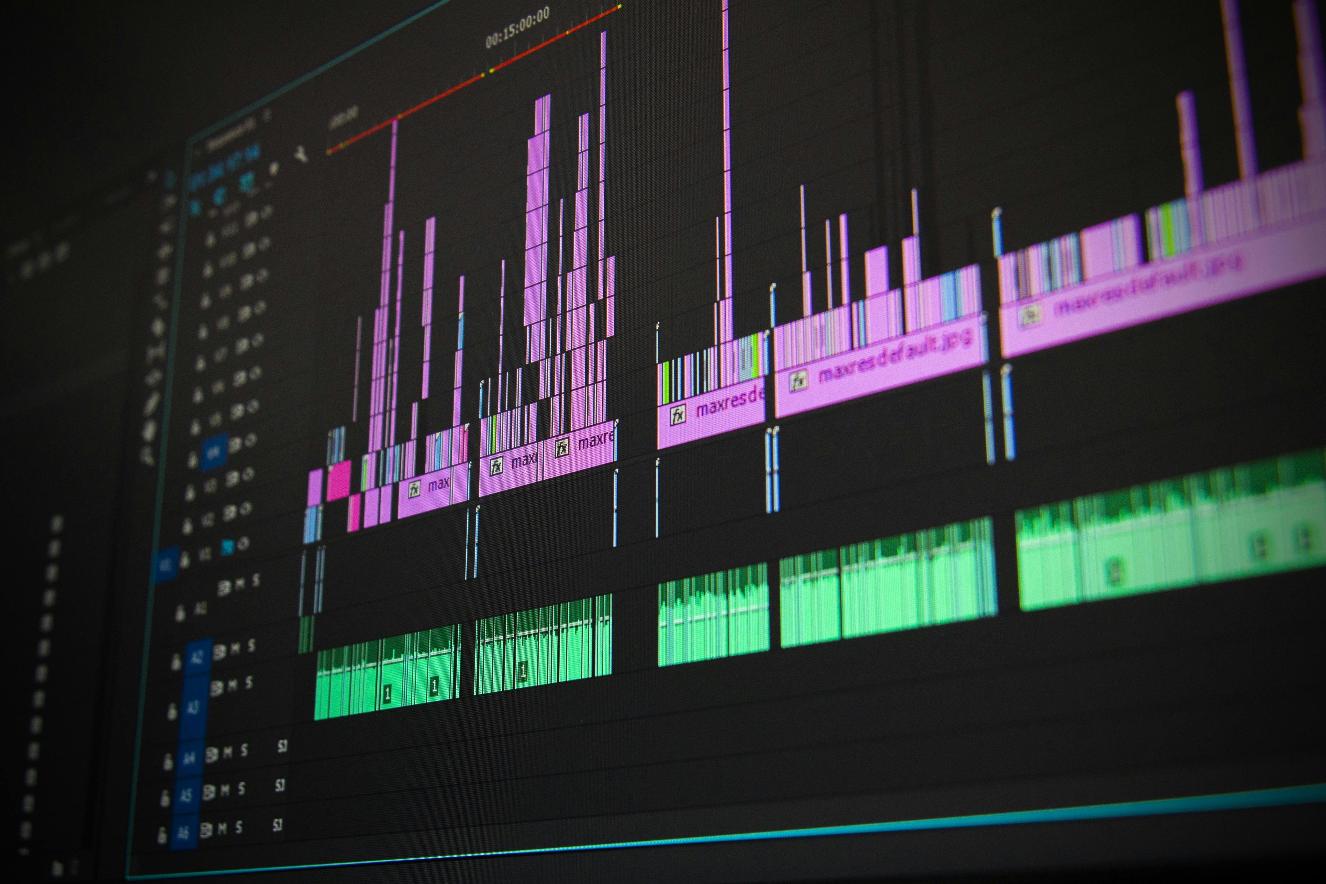 Editing bay, 5 Essential videography tips for beginners